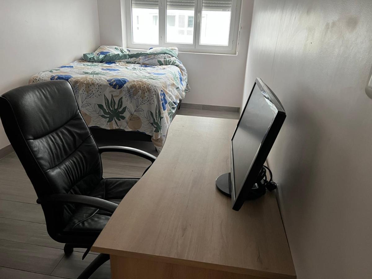 Appartement Pres De La Defense Nanterre Exteriör bild